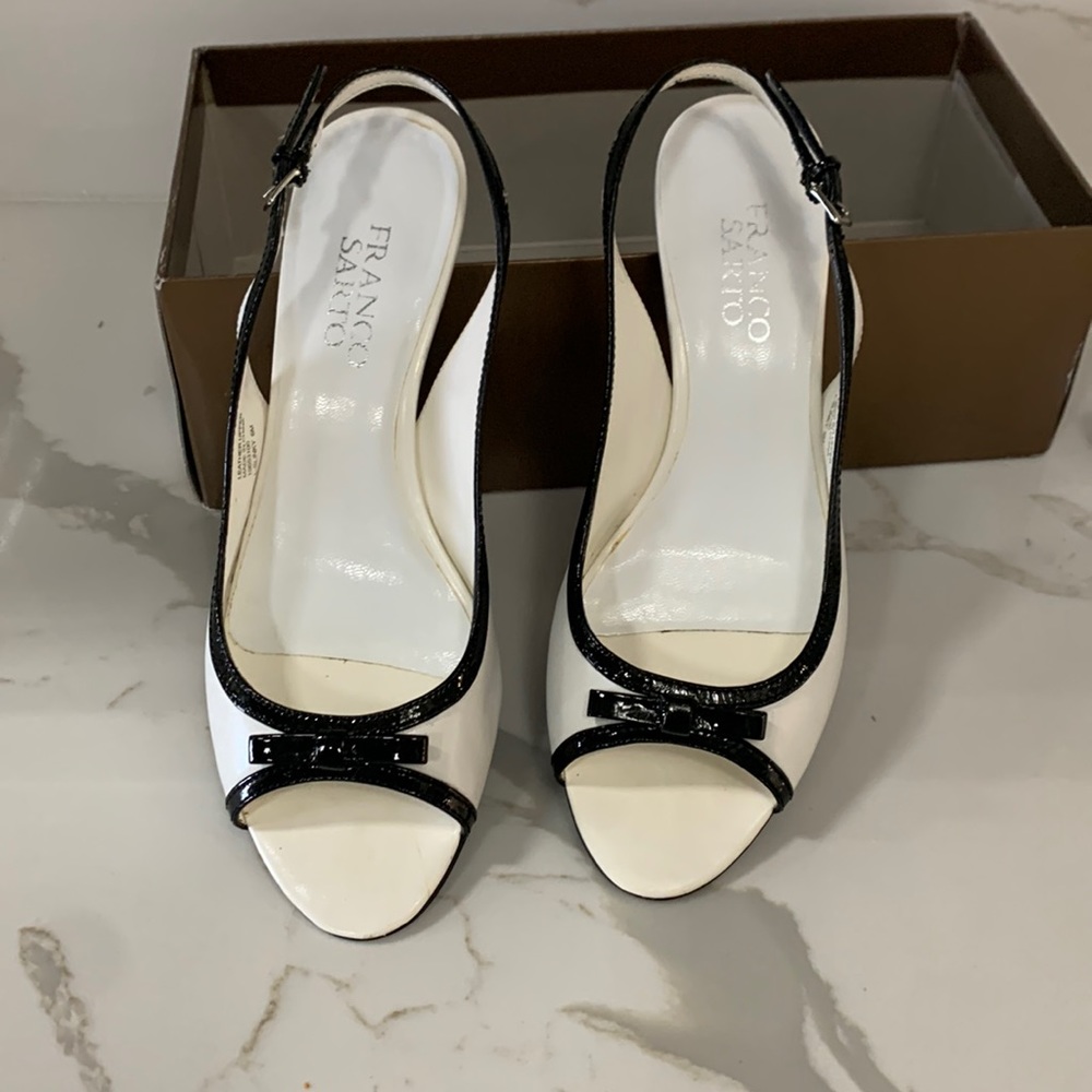 franco sarto kitten heel shoe